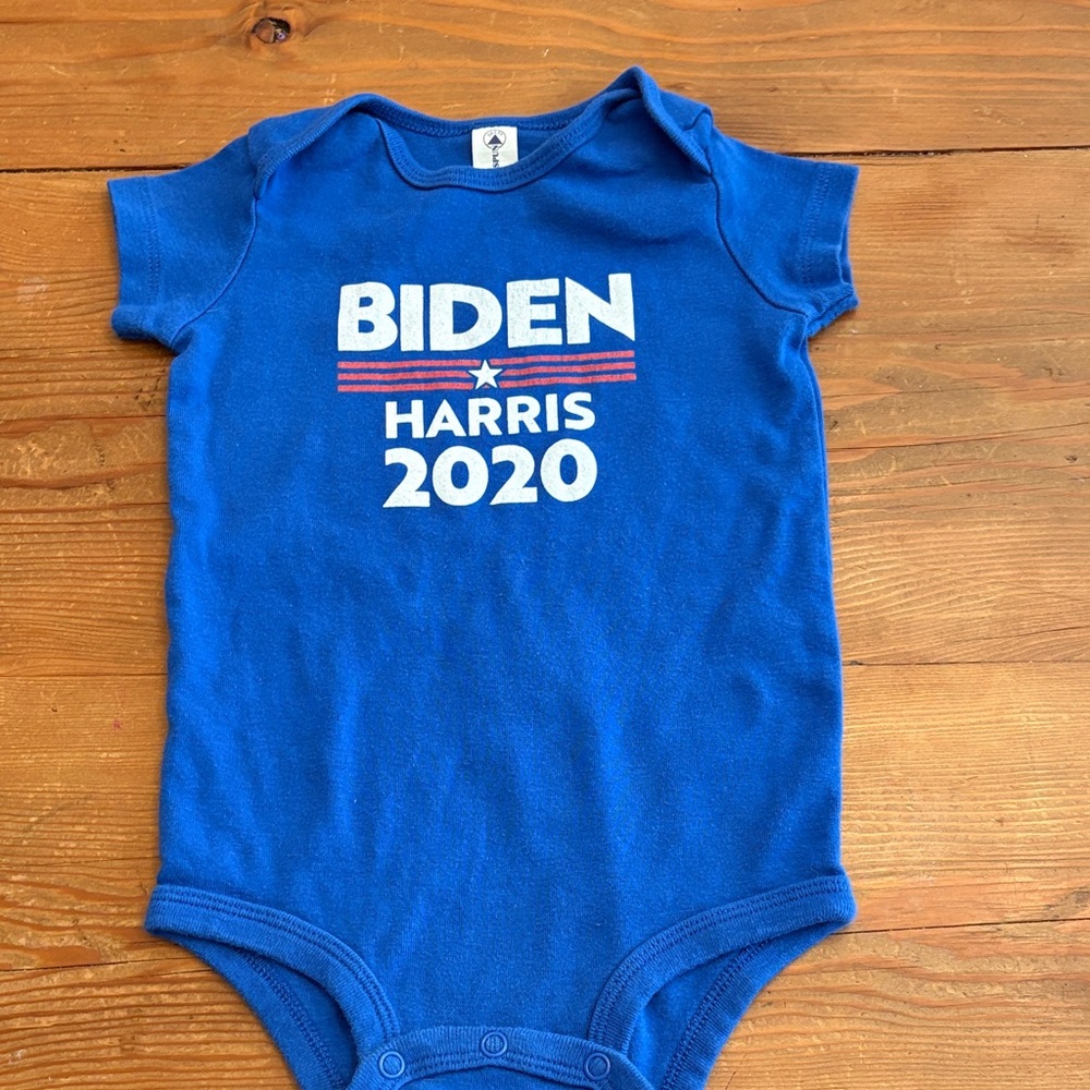 EUC Biden/Harris Onesie size 18 months